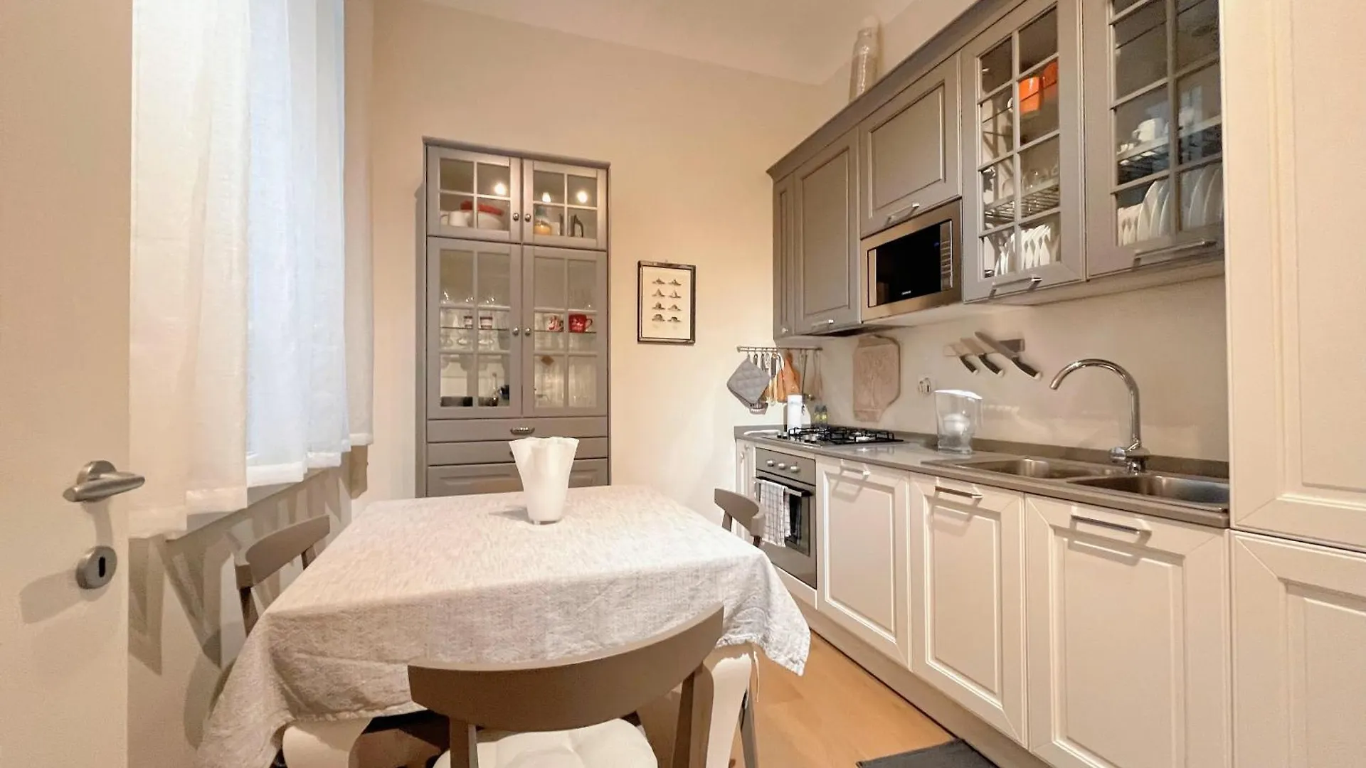 Luxury Art Apartment In فلورنس 0*,